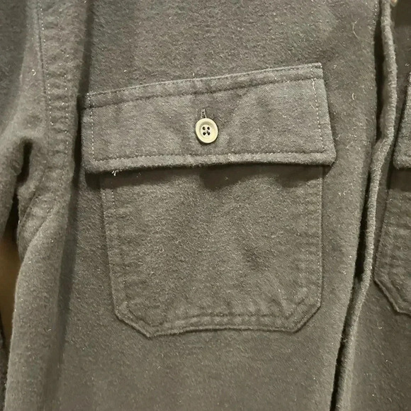 L.L.‎ Bean Men's Navy Blue Chamois Flannel Shirt Traditional Fit size Medium - Picture 2 of 8